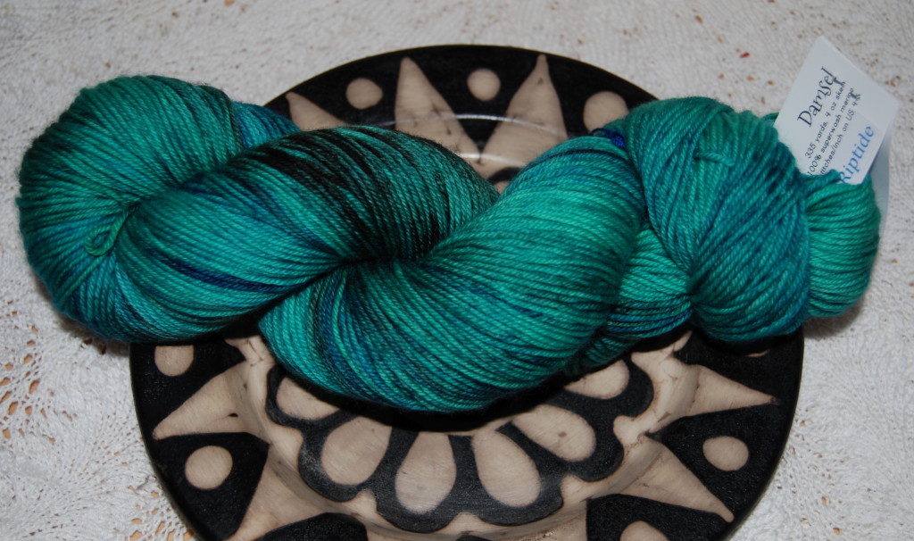 Damsel, color Riptide, a sport weight